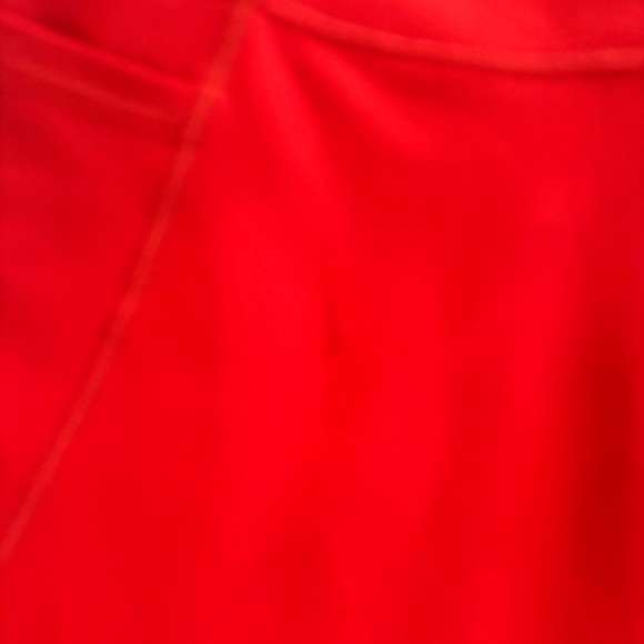 Old Navy | Red bike shorts w pockets - Picture 2 of 3